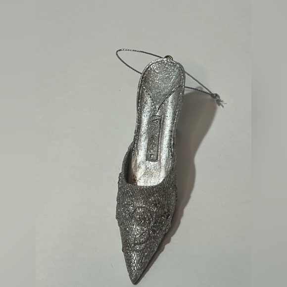VTG Silver Bling Flower Raised High Heel Christmas Ornament - Picture 2 of 11